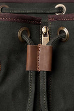 Carregar imagem no visualizador da galeria, Derby Tier Backpack